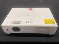 Sanyo PRO xtraX Multiverse Projector