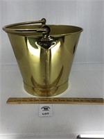 BRASS BUCKET 8 INCHES TALL
