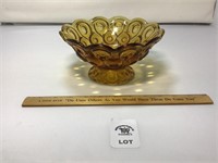 L E SMITH VINTAGE MOON & STARS AMBER FOOTED BOWL