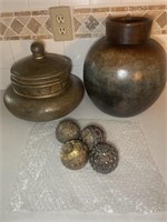 Decorative jugs and balls