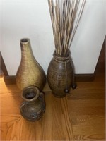 3 decorative jugs