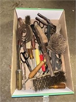 Brushes and miscellaneous tools
