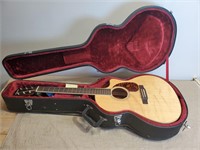 Larrivee Acoustic Guitar model LV-03 w/ Case