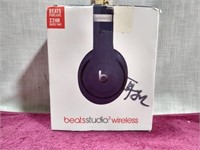 BeatsStudio 3 Wireless Headphones