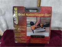 Air Ace Brad Nailer/Staple Gun