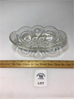 L E SMITH VINTAGE MOON & STARS CLEAR GLASS RELISH