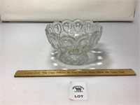 L E SMITH VINTAGE MOON & STARS CLEAR GLASS FOOTED