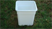 Plastic Planters 13x13x13  11 each case pack