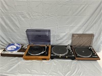 Nice Lot of Vintage Turntables