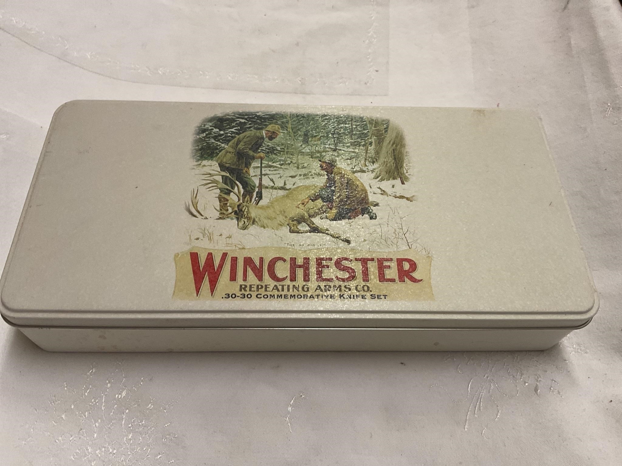 Winchester metal tin