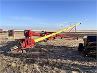 AGI-Westfield 10-73 swing out auger