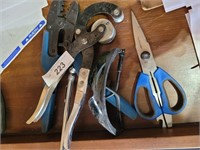 ASSORTED TOOLS