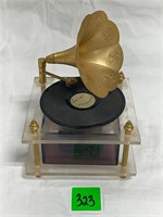 Vtg Phonograph Style Music Box