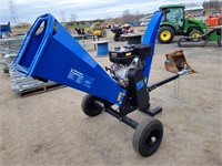 15 HP 420CC Pull Behind Wood Chipper