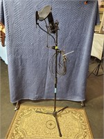 Mic & Stand w/ Filters S