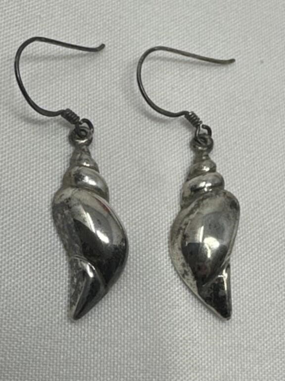 925 Sterling Silver Shell Earrings 3.17 Grams