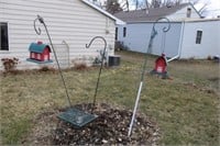 bird feeders, hooks & garden bench/stool