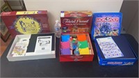 Games monopoly , trivia, plays of things
