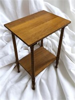 Vintage 2 Tier Oak Table