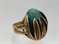 14k green stone ring