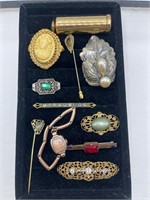 Antique and vintage jewel