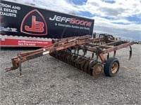 AGCO Allis 9 Shank Disc Chisel Plow