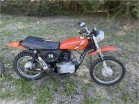 Collectible 1974 Suzuki TS75 Dirt Bike Motorcycle
