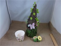 Planter/Flower Salt/Pepper/Twig Tree w/Bird Nest