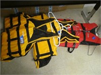 3 safety vests - sizes 2xl, 4xl and universal