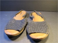 Arizona Jean Co. Leather Sandals Size 9.5