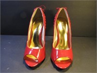 Delicious Brand Red High Heels Size 8