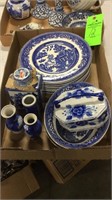 Meakin Old Willow plates etc other blue items