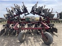 Sukup 12-row 30" Rigtill Cultivator