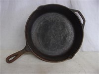 Lodge 10SK Cast Iron Skillet