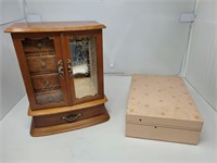 2 Vintage Beautiful Jewelry Boxes