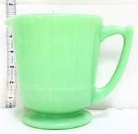 Jadeite 4 cup measurer