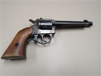 H&R 676 / .22 CAL REVOLVER