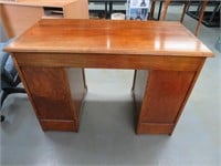 Small desk 43x22x29tall