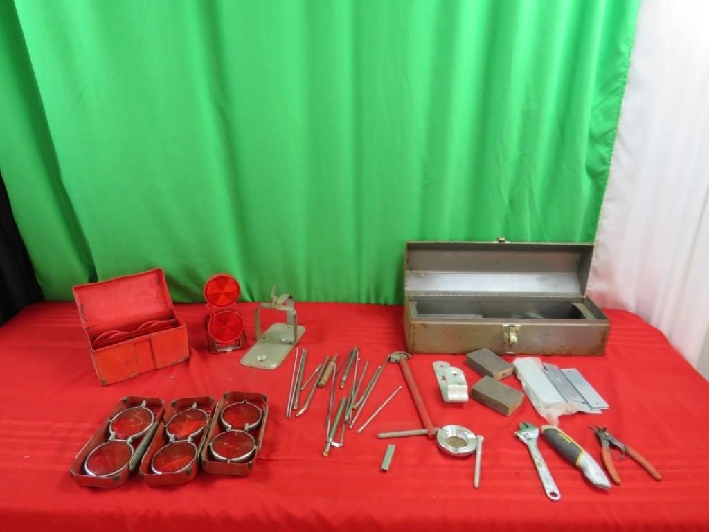 Tools, Vintage Emergency Road Reflectors,