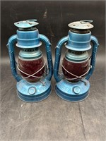 Vtg Dietz Little Wizard Blue w/Red Glass Lantern