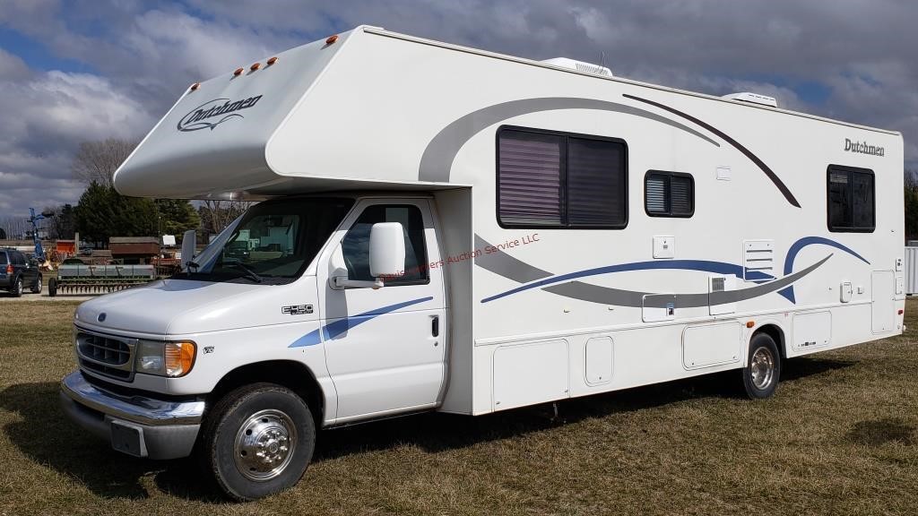 2003 Ford 30' Dutchmen Motor Home