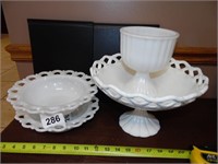 4 PIECES OF VINTAGE MILK GLASS