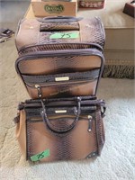 Two Pc Set Of Luggage By Samantha Brown