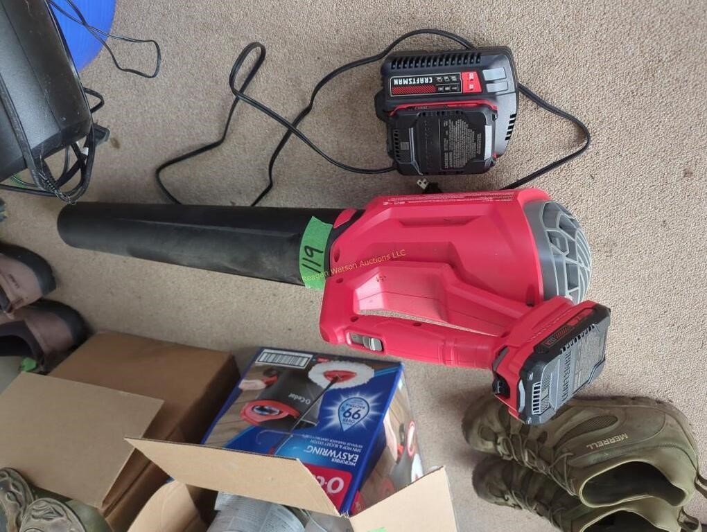 Craftsman Battery Powered Leaf Blower With Charger