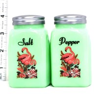 Pair jadeite salt/pepper shakers w/ flamingos