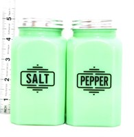 Pair square jadeite salt/pepper shakers black font