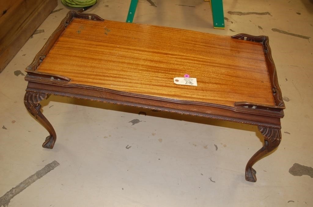 Antiques & Collectibles Auction