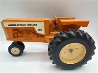 Minneapolis Moline G 850 toy tractor