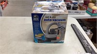 Wet & dry auto vacuum new