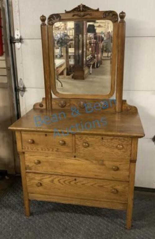 Antique oak dresser with mirror